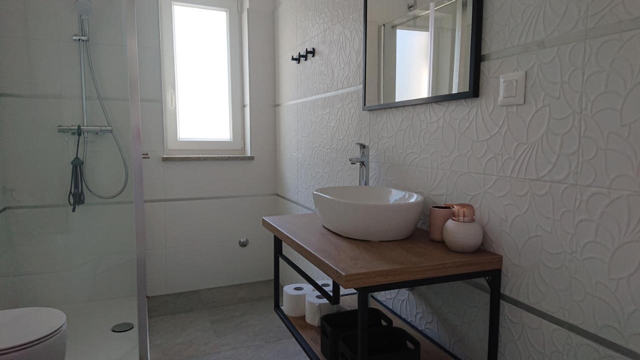 Irena Apartment Đảo Đảo Cres Ngoại thất bức ảnh