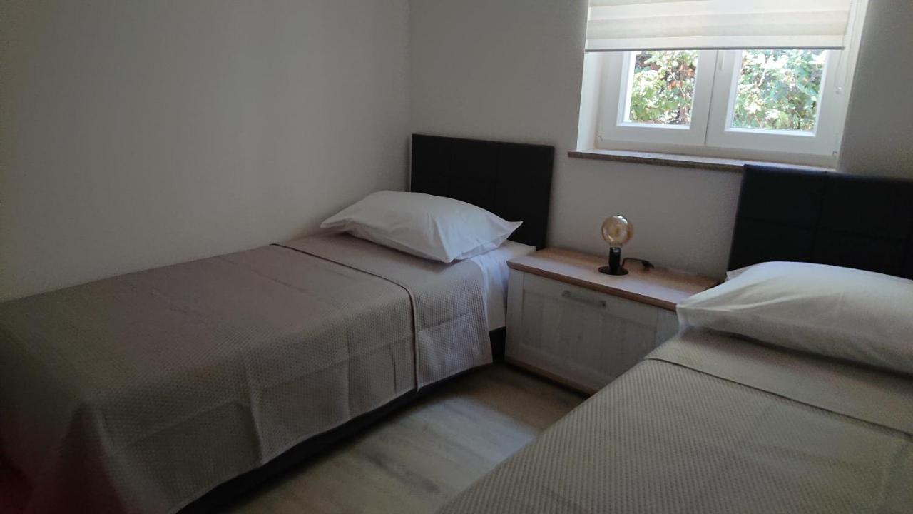 Irena Apartment Đảo Đảo Cres Ngoại thất bức ảnh