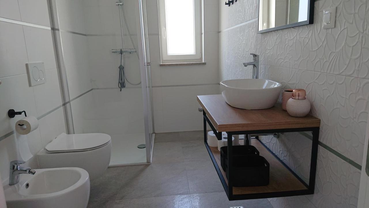 Irena Apartment Đảo Đảo Cres Ngoại thất bức ảnh