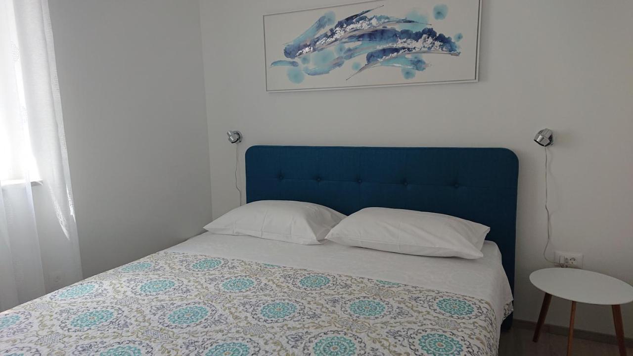 Irena Apartment Đảo Đảo Cres Ngoại thất bức ảnh