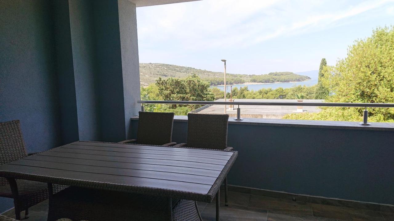 Irena Apartment Đảo Đảo Cres Ngoại thất bức ảnh